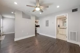 935 La Posada Dr, Austin, TX 78752 - Photo 13