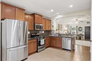 601 Allens Creek Way, Round Rock, TX 78664 - Photo 5