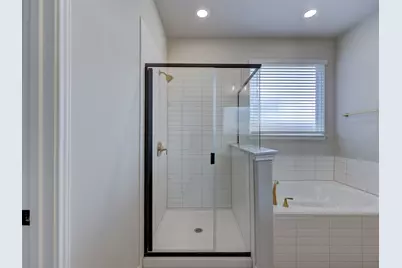 129 Prairie Falls Drive, Hutto, TX 78634 - Photo 23