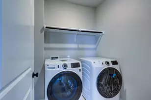 129 Prairie Falls Drive, Hutto, TX 78634 - Photo 15