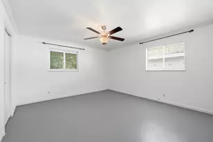 2712 St Edwards Cir, Austin, TX 78704 - Photo 13