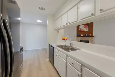 11603 Walnut Ridge Drive #Unit B, Austin, TX 78753 - Photo 13
