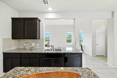 125 Windfield Path, San Marcos, TX 78666 - Photo 11