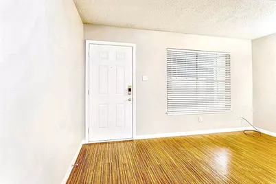 4007 Avenue C #104, Austin, TX 78751 - Photo 11