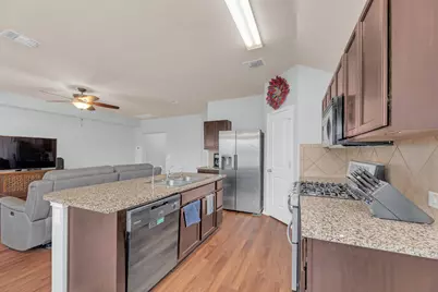 411 Camellia Drive, Hutto, TX 78634 - Photo 15