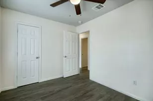 640 Fallen Oak Dr, Bertram, TX 78605 - Photo 11