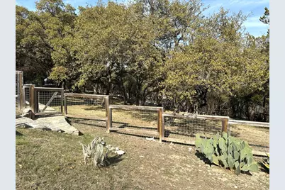 9106 Glenlake Drive, Austin, TX 78730 - Photo 25