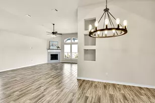 101 Double Mountain Rd, Liberty Hill, TX 78642 - Photo 11