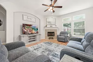 510 Middle Creek, Buda, TX 78610 - Photo 5