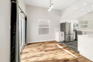 2207 Raintree Path, Round Rock, TX 78664 - Photo 7