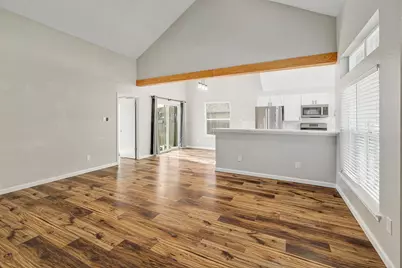 2207 Raintree Path, Round Rock, TX 78664 - Photo 5