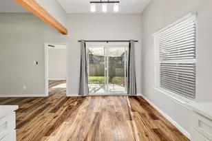 2207 Raintree Path, Round Rock, TX 78664 - Photo 9