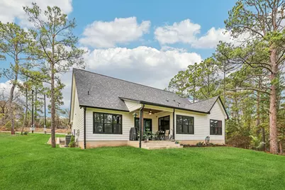 106 Kahuku Court, Bastrop, TX 78602 - Photo 5
