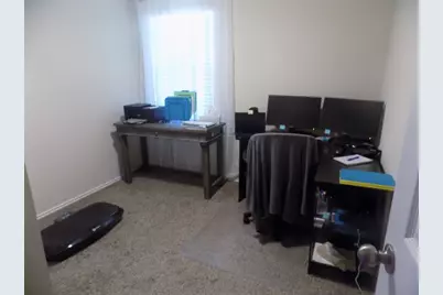 124 Rearden Boulevard, Jarrell, TX 76537 - Photo 13