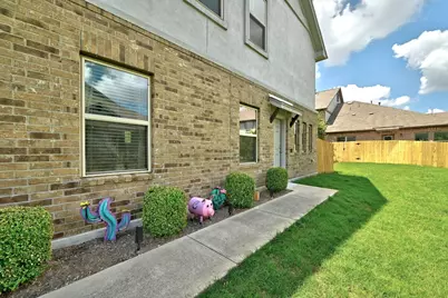 2304 S Lakeline Boulevard #531, Cedar Park, TX 78613 - Photo 3