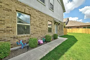 2304 S Lakeline Blvd, Cedar Park, TX 78613 - Photo 3