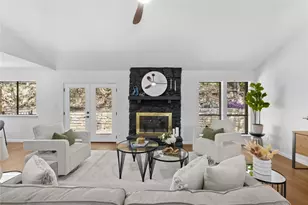 2400 Rockingham Cir, Austin, TX 78704 - Photo 3