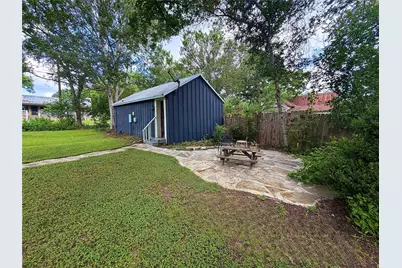 306 5th Avenue, Smithville, TX 78957 - Photo 39