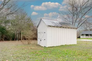 306 5th Ave, Smithville, TX 78957 - Photo 29