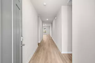 13617 Gray Lndg Dr, Elgin, TX 78621 - Photo 5