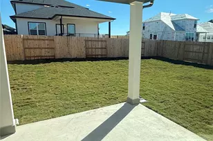 13617 Gray Landing Dr, Elgin, TX 78621 - Photo 17