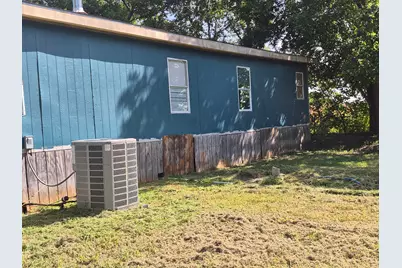 1120 Battle Lake Road, Hallsburg, TX 76682 - Photo 15