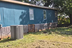 1120 Battle Lake Rd, Hallsburg, TX 76682 - Photo 15