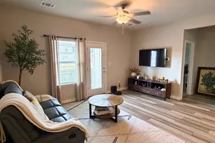 1850 Settlers Glen Dr, Round Rock, TX 78665 - Photo 3