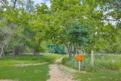 107 Hauula Court, Bastrop, TX 78602 - Photo 23