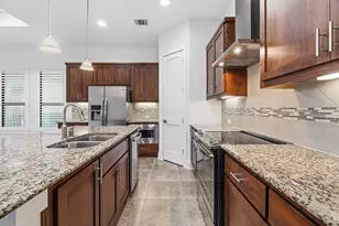 1013 Sue Ann Rose Dr, Austin, TX 78717 - Photo 13