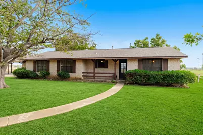 15 Brenda Lane, Round Rock, TX 78665 - Photo 1