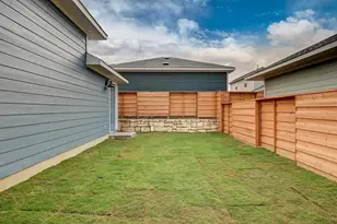 171 Santa Julia, Kyle, TX 78640 - Photo 13