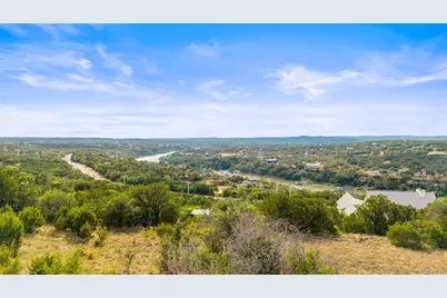 22717 Rainbow Connection Skyway, Spicewood, TX 78669 - Photo 17