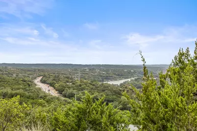 22717 Rainbow Connection Skyway, Spicewood, TX 78669 - Photo 27