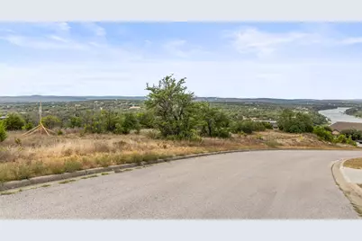 22717 Rainbow Connection Skyway, Spicewood, TX 78669 - Photo 33