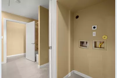 2235 E 6th Street #204, Austin, TX 78702 - Photo 9