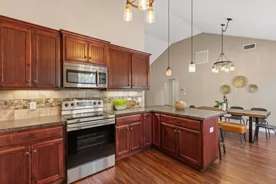 109 Bonham Lane, Paige, TX 78659 - Photo 11