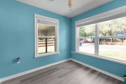 209 E Live Oak Street, Burnet, TX 78611 - Photo 15