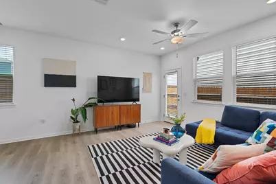 13506 Grand Central Drive, Pflugerville, TX 78660 - Photo 7