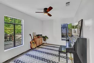 1208 Fairwood Rd, Austin, TX 78722 - Photo 15