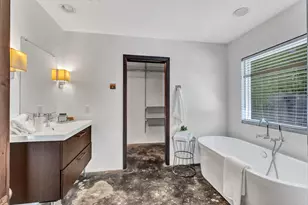 1208 Fairwood Rd, Austin, TX 78722 - Photo 23