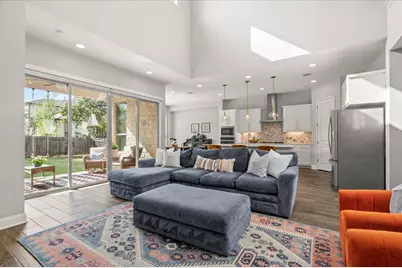 13208 Cardinal Flower Drive, Austin, TX 78739 - Photo 9