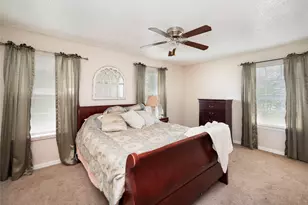 112 Hasler St, Bastrop, TX 78602 - Photo 29