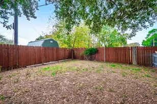 112 Hasler St, Bastrop, TX 78602 - Photo 37