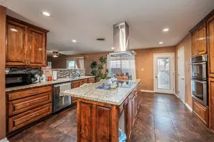 112 Hasler St, Bastrop, TX 78602 - Photo 13