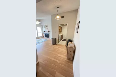 2706 Salado Street #304, Austin, TX 78705 - Photo 3