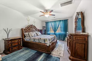 808 S San Marcos St, Manor, TX 78653 - Photo 15