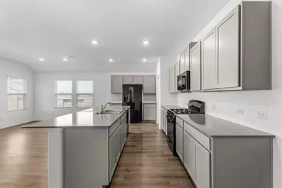 167 Jeffers, Kyle, TX 78640 - Photo 7