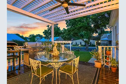 107 NE 4th Street, Smithville, TX 78957 - Photo 29