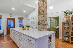 107 NE 4th St, Smithville, TX 78957 - Photo 13